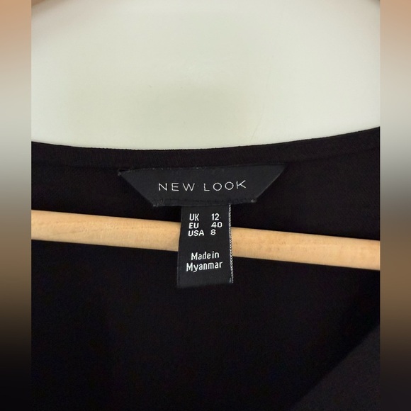 New Look Babydoll Flutter Sleeve Dress, size 8. - Picture 4 of 7